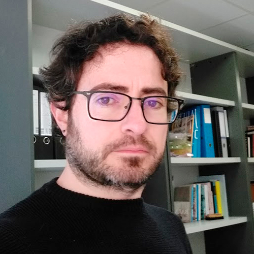 Junta directiva de la SEHM. Eduardo Bueno (Vocal).
